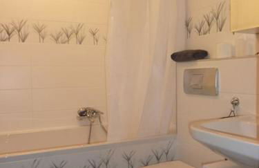 Wohnung am Grünen, Nähe Stadtzentrum und Hauptbahnhof, WLAN inklusive - Foto 15