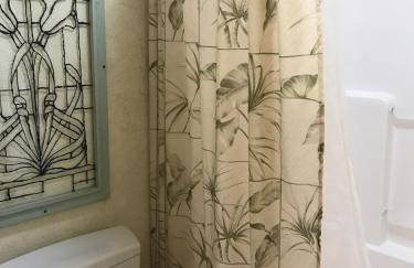 C15, Two bedroom, two bath log-sided, luxury Harbor North cottage with hot tub cottage - Foto 13