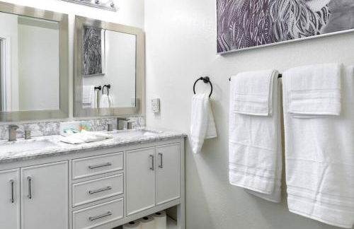 Mineral Saltwater Solar heated Pool & Spa Oasis with mountain views and Koi pond - Foto 40