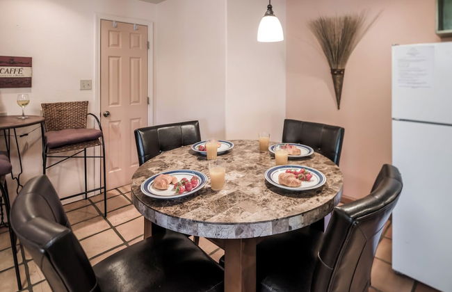 El Tigre by Ruidoso Vacation Rentals - Photo 4