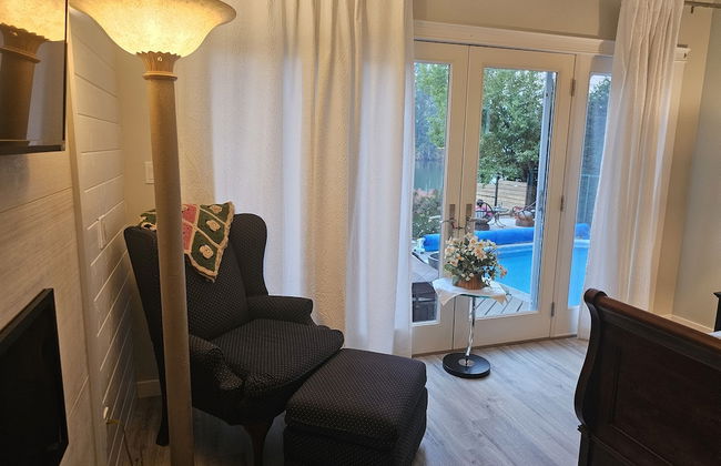 Luxury ocean dock pool villa - Photo 3