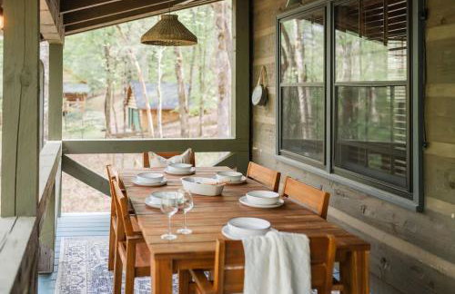 Modern Cabin with Luxury Gym, Firepit + Game Room! - Foto 29