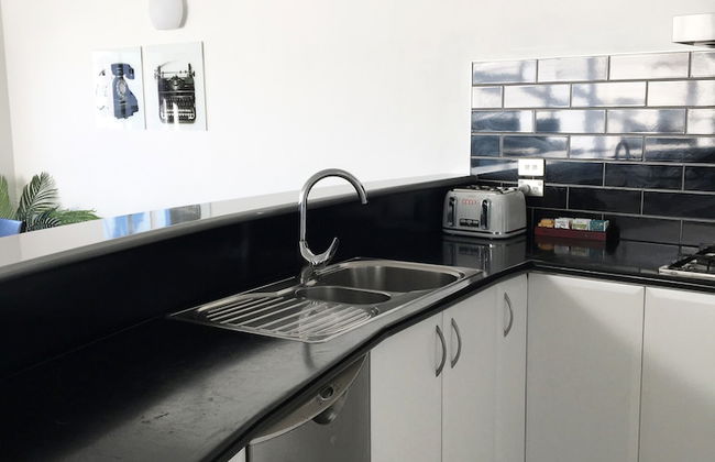 U Suites on Courtenay - Photo 43