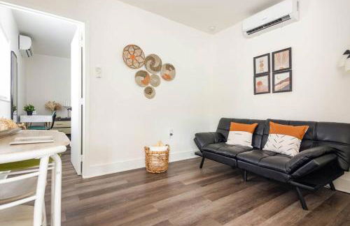 Sleeps 3, Cozy, Boho Style, in the heart of Miami -free parking - Foto 9