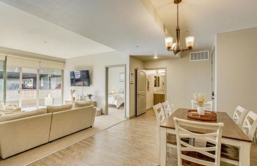 By Seaport Village and Navy Base! Chic Condo with Pool - Foto 9