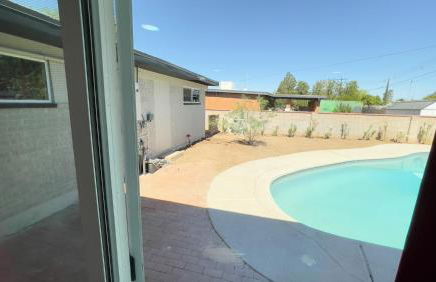 Private Home - Heated Pool, Billiards, Darts, Foosball, Fireplace, 5 Smart TVs, BBQ, Cotton Bedding - The Saguaro Sanctuary, Pool Heat Optional - Foto 49