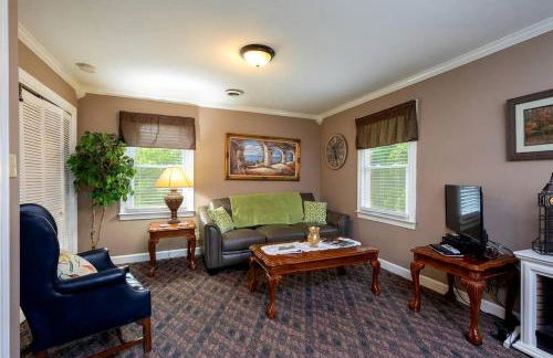 Historic Countryside Estate with Brenda Lee Heritage Near Nashville, Goodlettsville TN - Photo 79