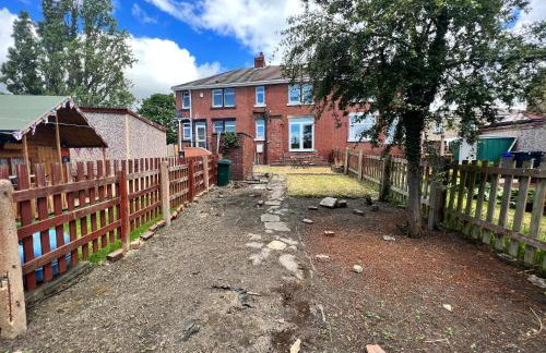 Modern mid terrace villa, Royston, Barnsley - Foto 21