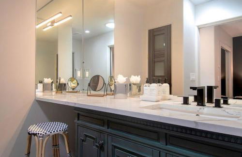 Designer Loft at the Santa Fe Plaza Spacious 520 Sq Ft, King Bed - Foto 9