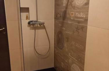 Proche monaco, Appart 4 pers La Turbie, vue mer, piscine, garage - Foto 12