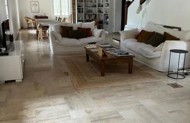 Nouveauté Villa pour 10 Personnes avec Piscine, Pétanque au Coeur des Oliviers de Provence - Foto 16