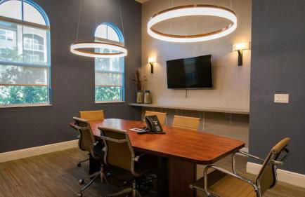 Blueground Miramar pool nr CB Smith Park MIA-156 - Foto 33