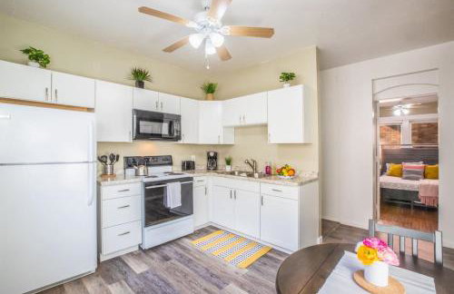 Historic Avenues Apartment Downtown - Foto 7