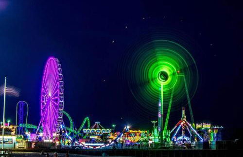 Steps From Beach & Boardwalk, Ocean Views with 5 Decks, 3 Cars - Foto 44