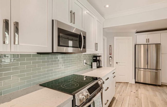 Great Location Private House Pool, Hot Tub, Patio w/ Fire Pit 3br/2ba - Foto 6