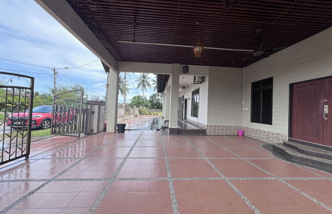 Nurbayu Villa (3 and 4 bedroom Villa) Kemaman - Foto 45