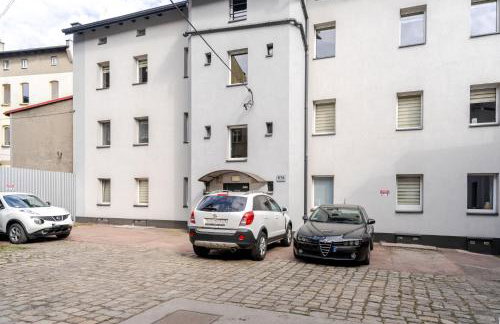 Chorzów Batory Snug Apartment by BookingHost - Foto 20