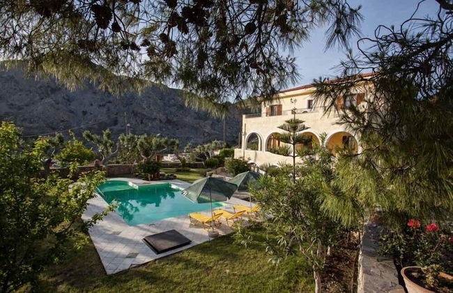 Petrinos Milos - Foto 1