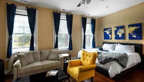 Stay on Main 319 N Main - Foto 1