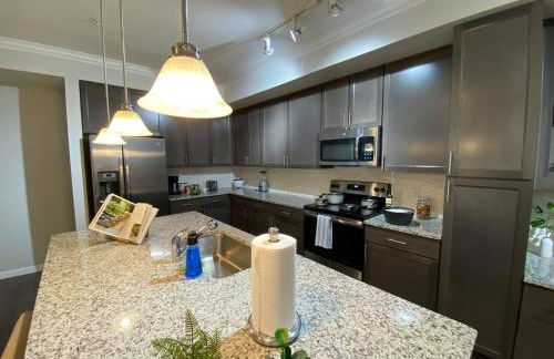 Spring Modern 2 king bed Long-term Condo - Foto 18