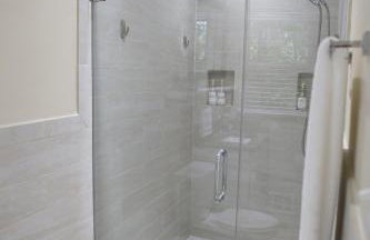 Alabama University Events, 5 bdrm Home with Lake Access, Community Pool, Tennis, Pavilion, sleeps 14, 5 mil to Bryant-Denny Stadium - Foto 17