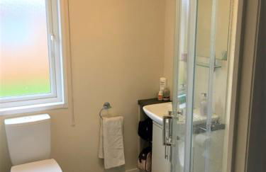 Tattershall Lakeside Lodge Indulgent wheelchair accessible 8 berth with Hot Tub - Foto 11