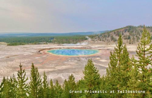 Brand NEW Cabin in the pines - Foto 22