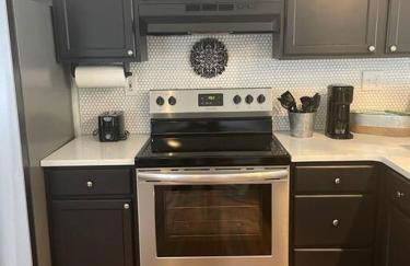 Modern home steps to historic downtown Salisbury - Foto 8