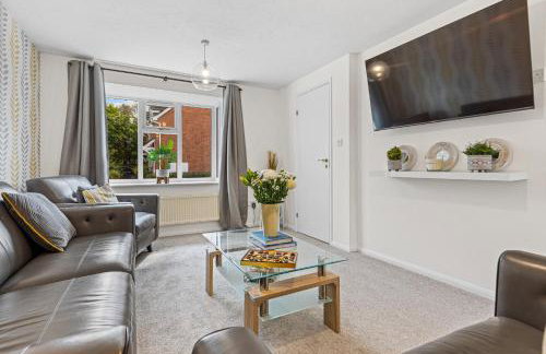 Spacious 3-Bedroom House with Parking Family Friendly - Foto 15