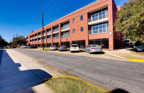 Tuscaloosa Condo Steps to Bryant-Denny Stadium! - Foto 3