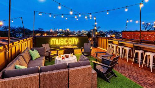 Skyline Views with Double Rooftop Deck & Game Room - Foto 2