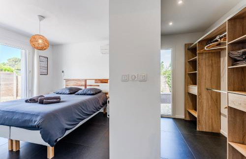 La villa Sirelis piscine et spa - Photo 16