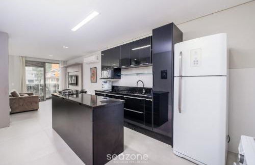 ELUs - Building with Rooftop Pool 350m from the Beach! - Photo 38