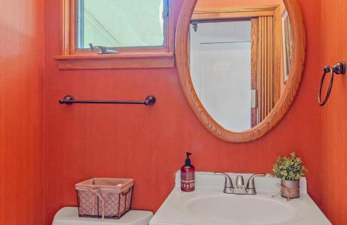 Family Fun Retreat in Wine Country - Epic Game Room - Pool - Spa - Foto 25