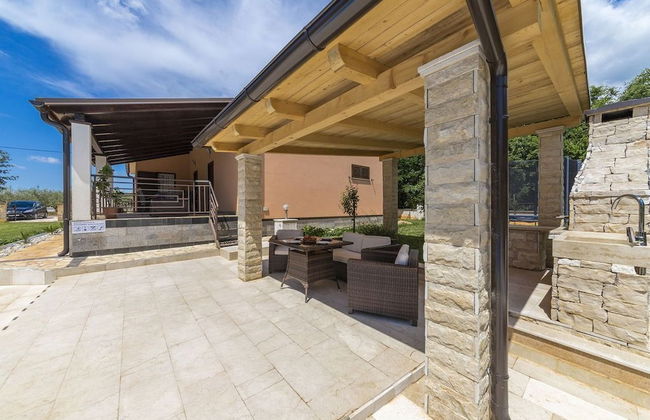 Luxury Villa Lucia with heated pool - Foto 16