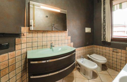 Appartamento Luminoso con Terrazzo, Milano Fiera - Foto 11