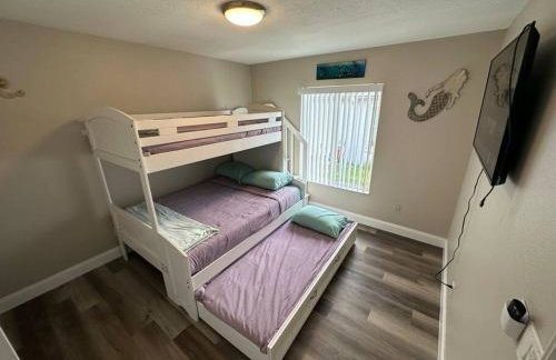 Manatee Oasis Weeki Wachee Family Fun Pool Home - Foto 31