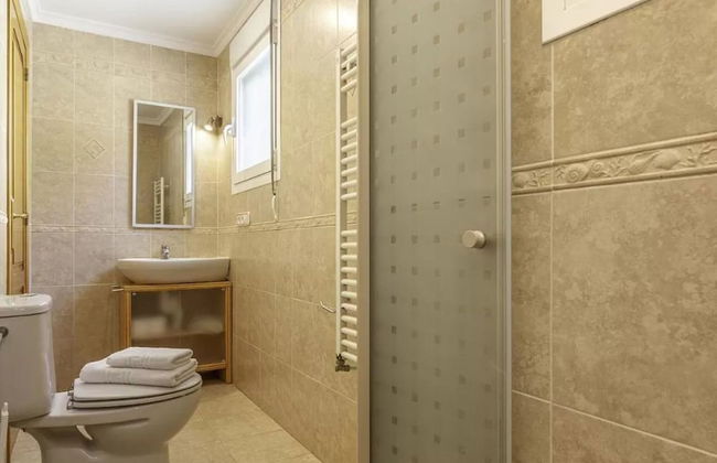 Charming Holiday Home in Calpe With Barbeque - Photo 24