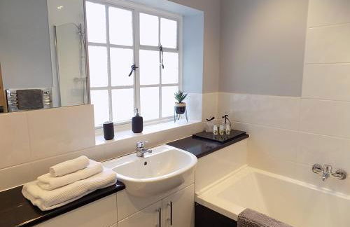 Three-Time Award Winning 1700's Grd 2 listed cottage near Stonehenge - Foto 30