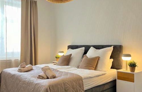 Stuttgart Zentrum - Hölderlinplatz - 80qm - EG - Foto 1