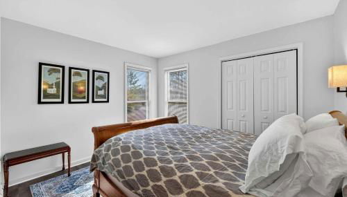 Bright Mountain Cabin with Game Room & Golf Course Views Near Hedgesville, West Virginia - Foto 4