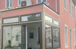 Luxurious Pink House and Parking - Foto 11