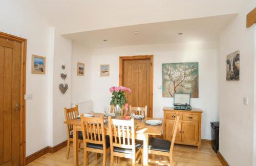 Hazel Bank Cottage - Photo 8