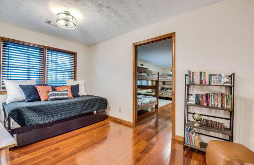 McDonough Escape with Private Hot Tub and Game Room! - Foto 14