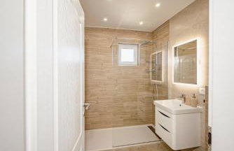 Holiday house Greenside - with a pool - Foto 54