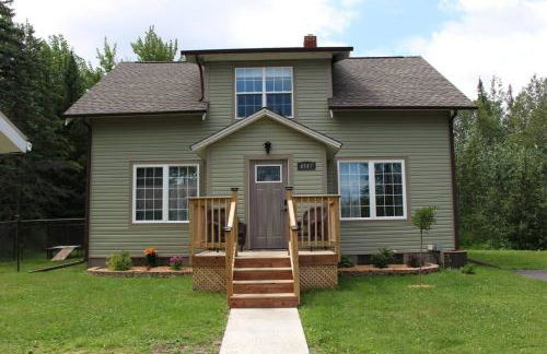 The Hermantown Hangout - Foto 18