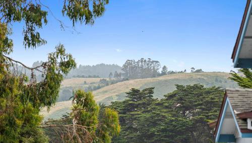 Miramar Penthouse Coastal Elegance in the Heart of Half Moon Bay - Foto 2
