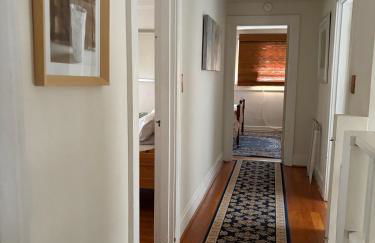 Seattle-Queen Anne--7 BR 3 BA--One Block to SPU - Foto 21