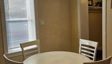 Monthly Rental - Fully Furnished - Includes all Utilities & Linens! - Foto 2