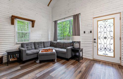 Private RRG Cabin with Game Room & Views - Foto 21